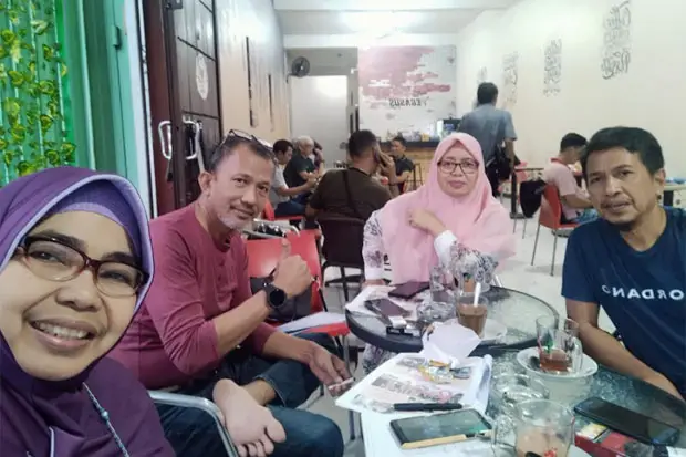 Alumni Smansa Makassar...