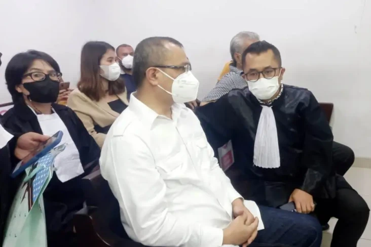 Kasus Penodaan Agama,...