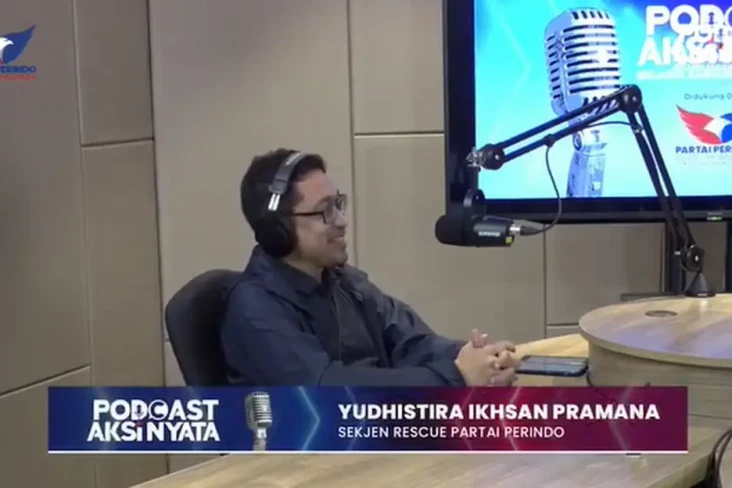 Persaingan Makin Ketat,...