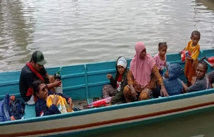 Dramatis! Bidan di Pedalaman...