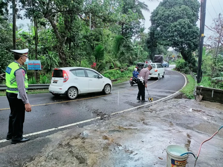 Tragis! Bapak dan Anak...