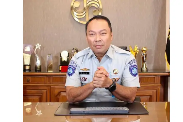 Rivan Purwantono: Laka...