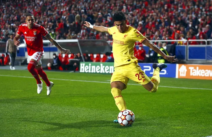 Liverpool Cetak Sejarah...
