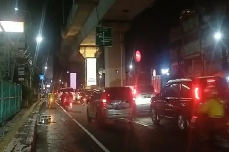Usai Hujan Deras, Lalu...