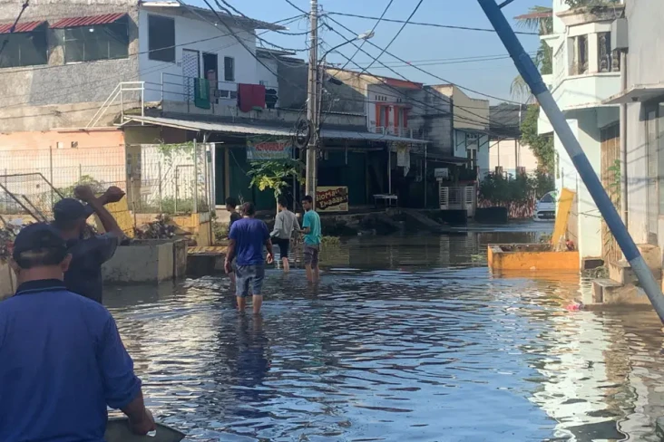 Banjir di Kompleks IKIP...