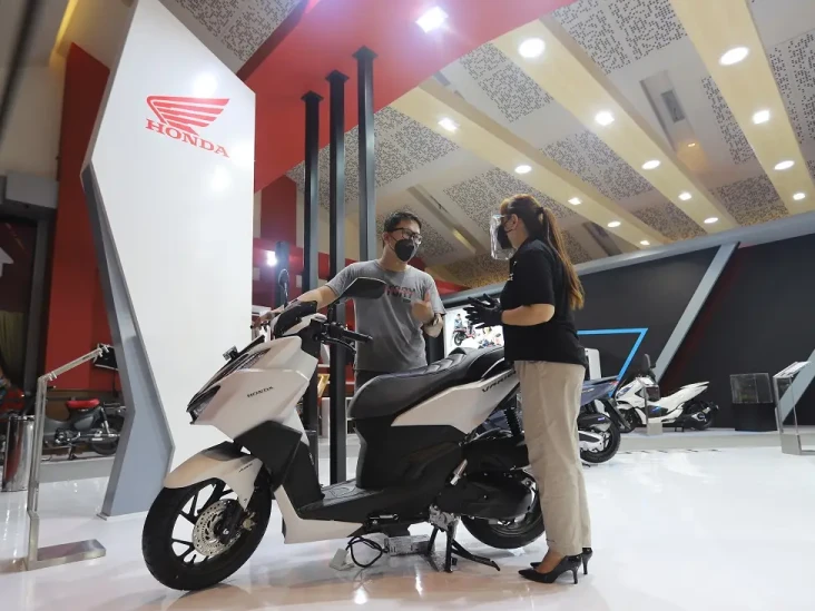 Survei: Honda Motor...