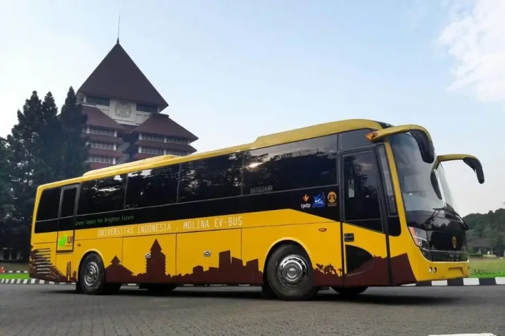 Perguruan Tinggi Ini...