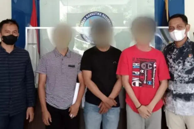 Tiga Pemuda Diamankan...