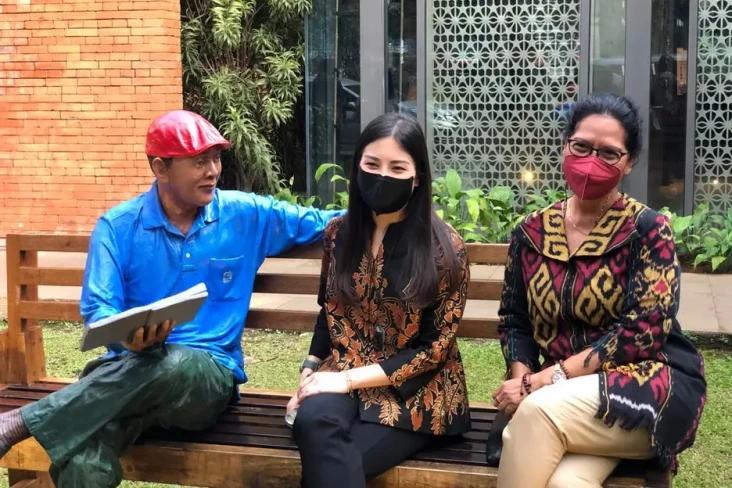 Karya NFT di Art Jakarta...
