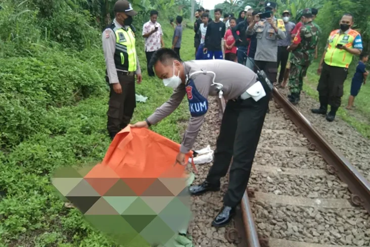 Jalan di Rel, Pria Tanpa...