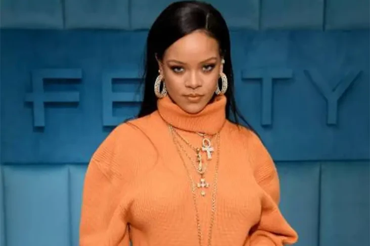 Rihanna Debut Jadi Orang...
