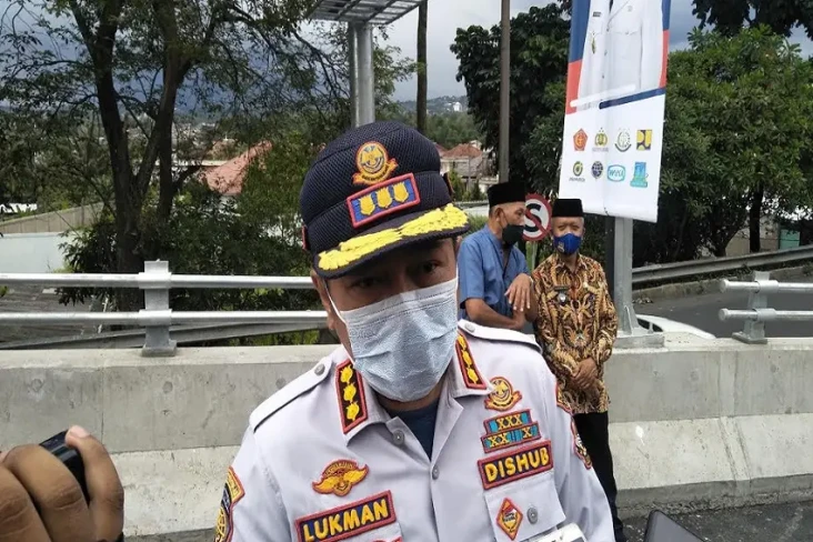Pemudik Diprediksi Membludak,...