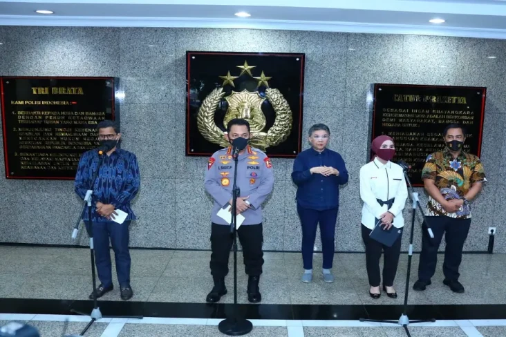 Kapolri Pastikan Stok...