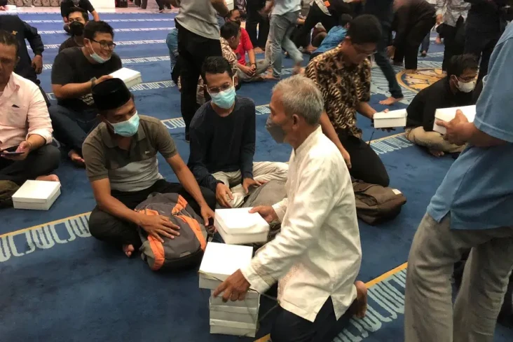 Puasa, Masjid Bimantara...