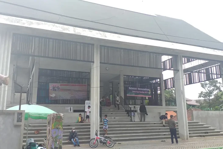 Nuansa Teduh Masjid...
