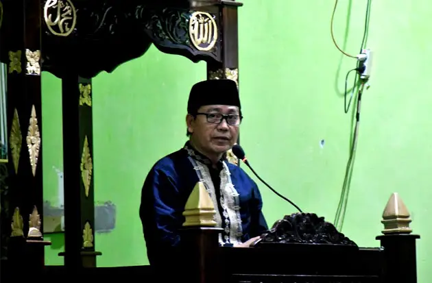 Bayar Utang, Wabup Lutra...