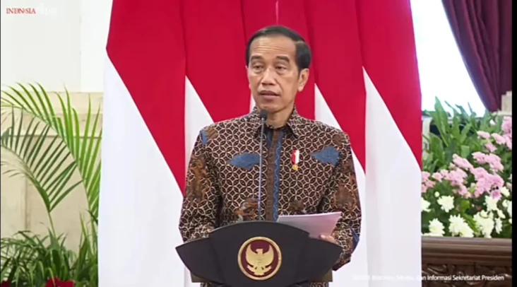 Presiden Jokowi Tegaskan...