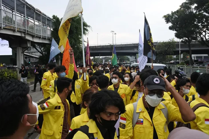 Tak Masuk Aliansi, Ini...