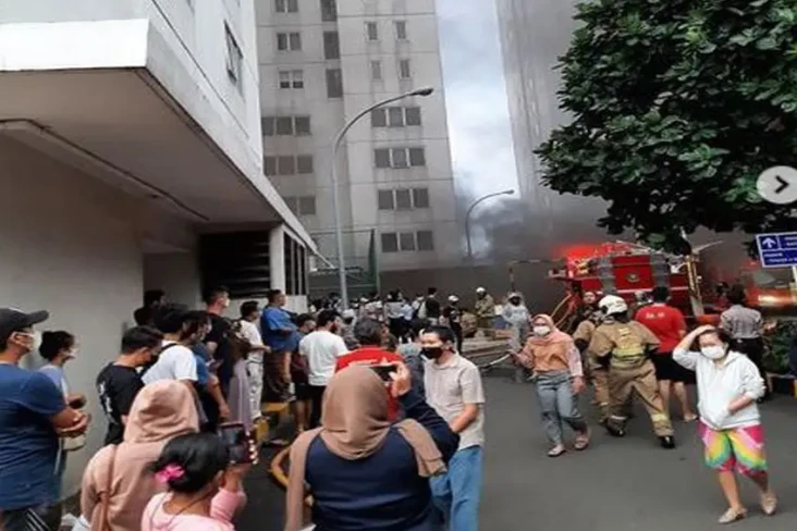 Satu Motor Terbakar...