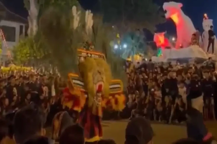 Protes Reog Diklaim...