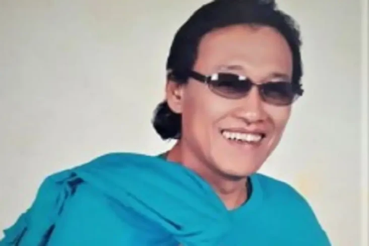Penyanyi Ona Sutra Nasution...