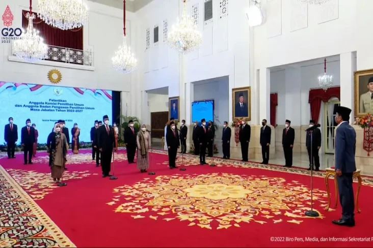 Daftar Harta Kekayaan...