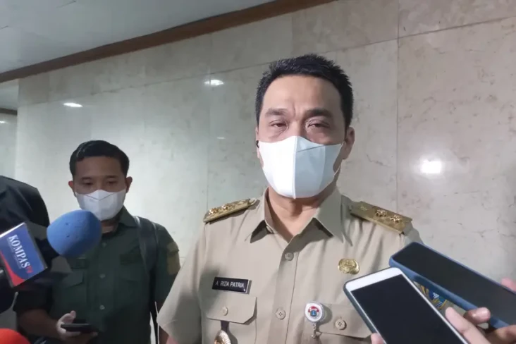 Pelajar Ikut Demo 11...