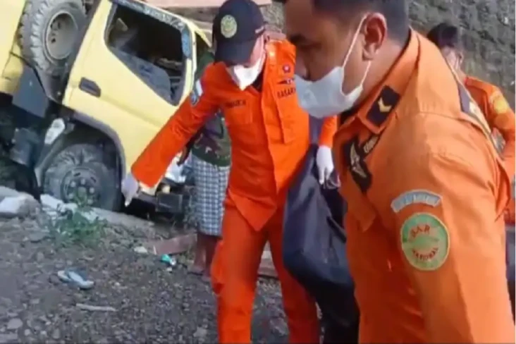 Memilukan! Korban Terjepit...