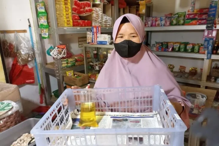 Minyak Goreng Curah...