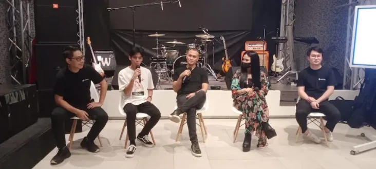 Titi DJ dan Andra Rilis...