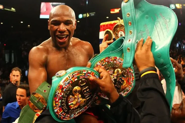 Amuk Mayweather Kecam...