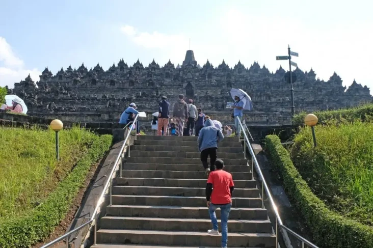 Tips Foto Lebaran Agar...
