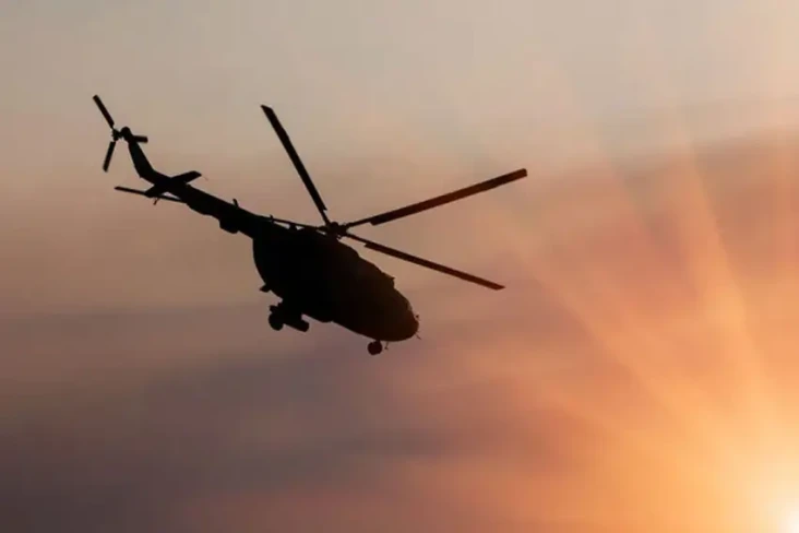 Rusia: Dua Helikopter...