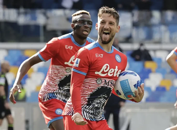 Napoli Siap Perpanjang...