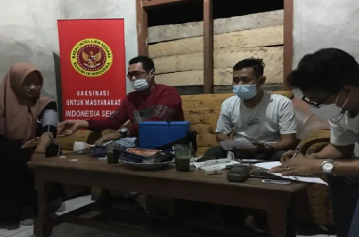 Vaksin Habis Tarawih...