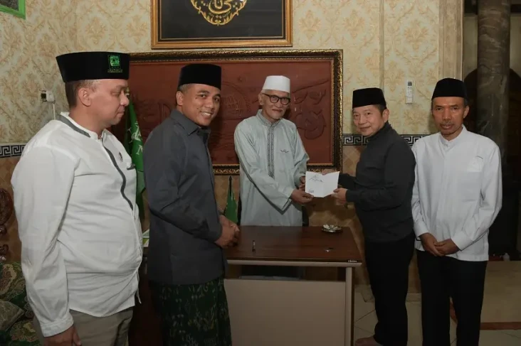 Ketum PPP Temui Rais...