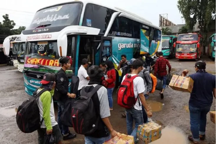7 Terminal Bus di Jakarta...