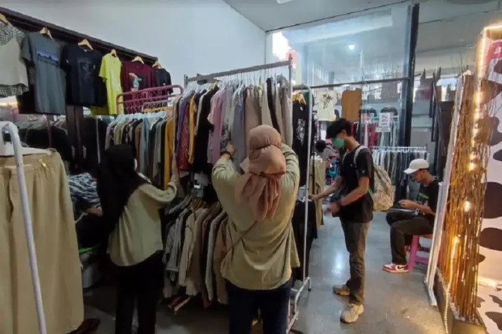 Bazar di Kantor Perindo...