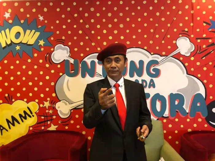 Vicky Prasetyo Ditantang...