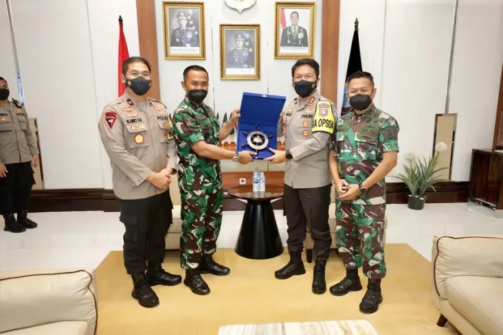 Ciptakan Kamtibmas Aman...