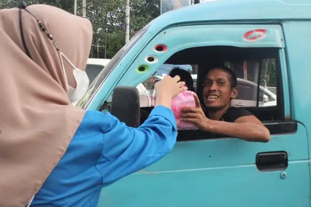 Mahasiswa Poltekkes...