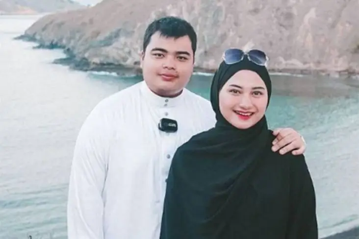 Istri Mendiang Ameer...