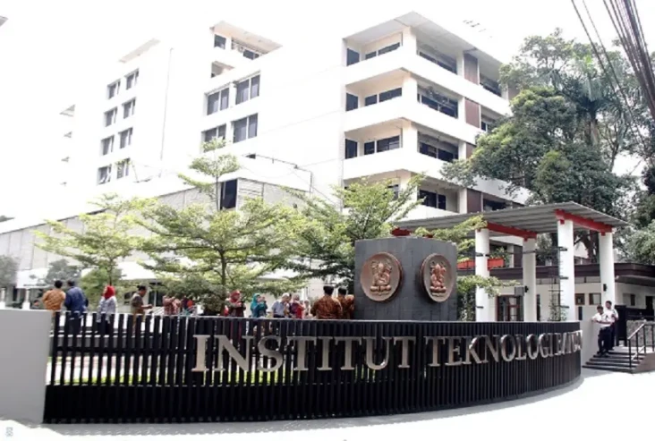 Mengenal SBM ITB, Dari...