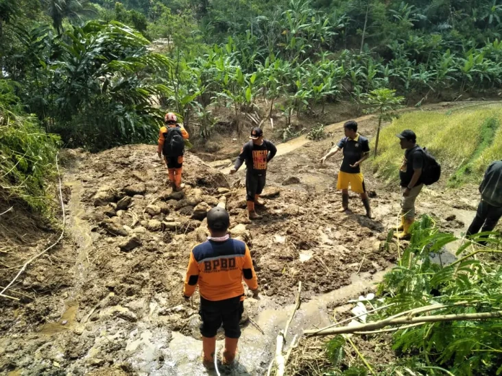 5 Hari Bocah Tertimbun...