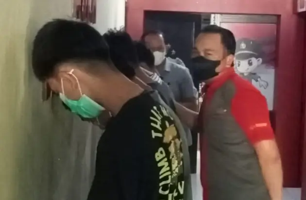 Kawanan Remaja di Makassar...