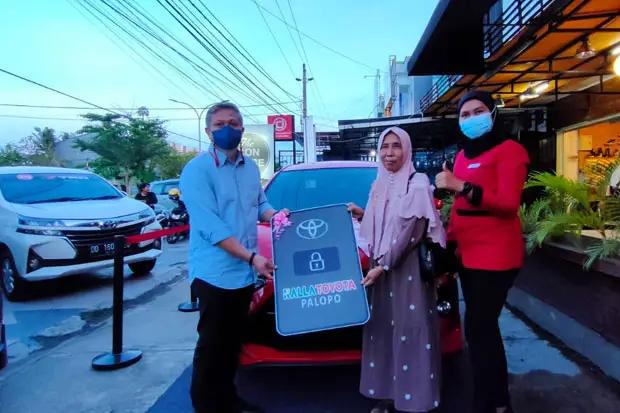 Beli Rush di Kalla Toyota...