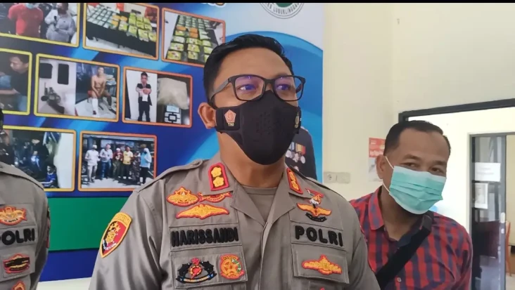 Oknum Anggota Polres...