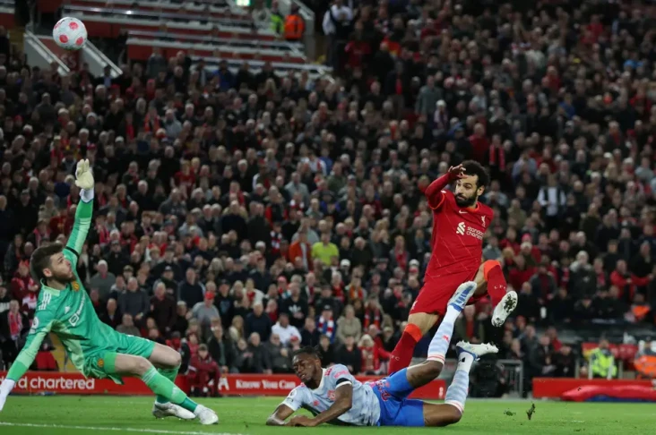 Liverpool Gilas Manchester...