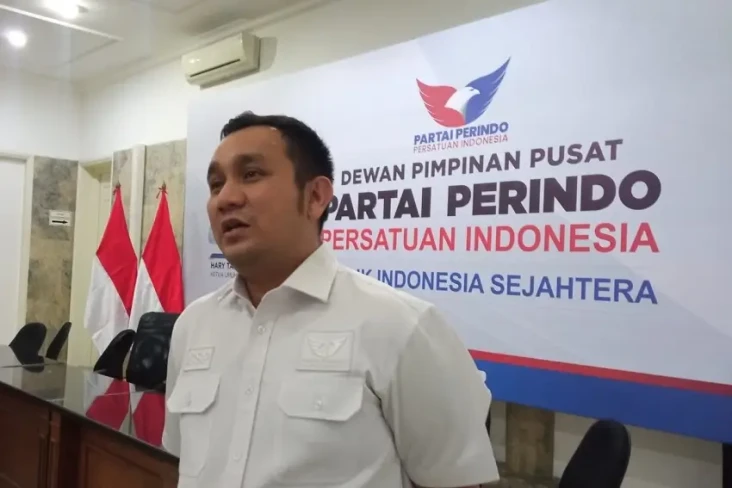 Kedatangan Legislator...