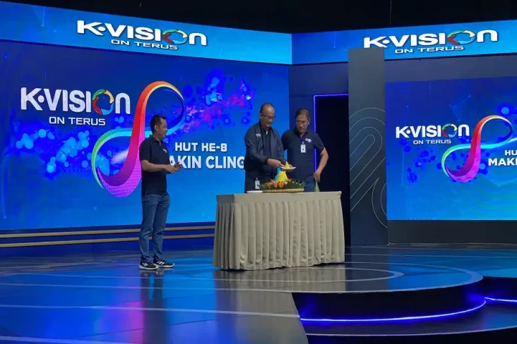 K-Vision Ultah ke-8,...